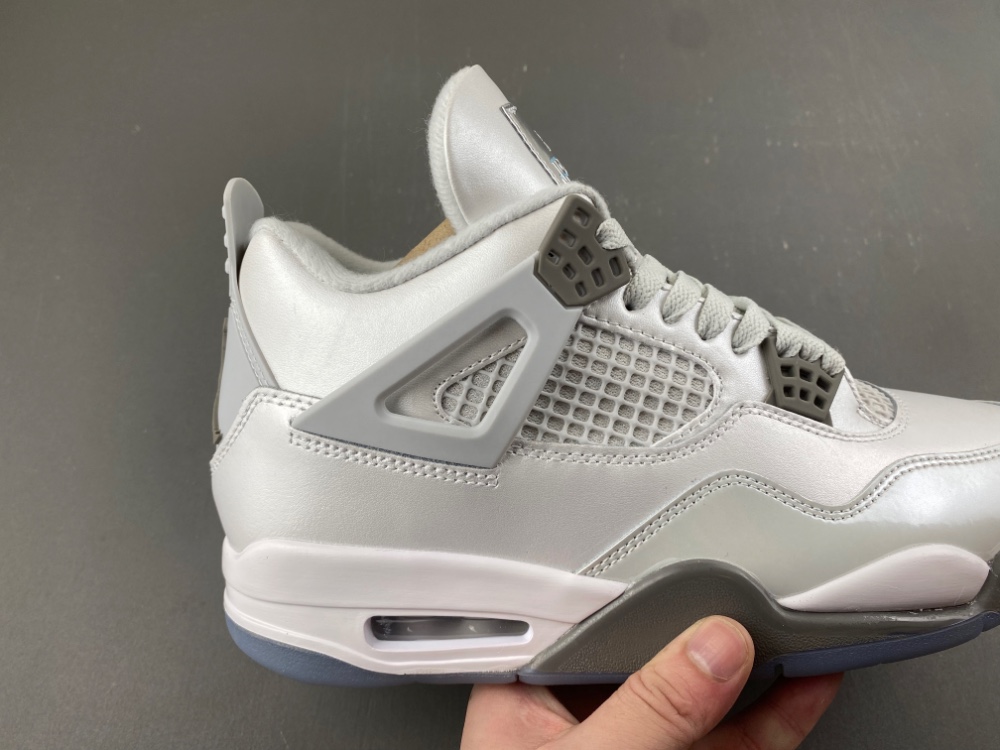 Air Jordan 4 GS Photon Dust Blue Chill HV4401-014