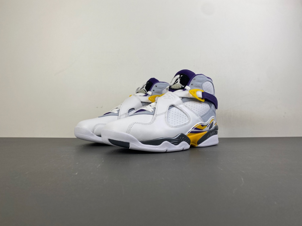 Air Jordan 8 Retro