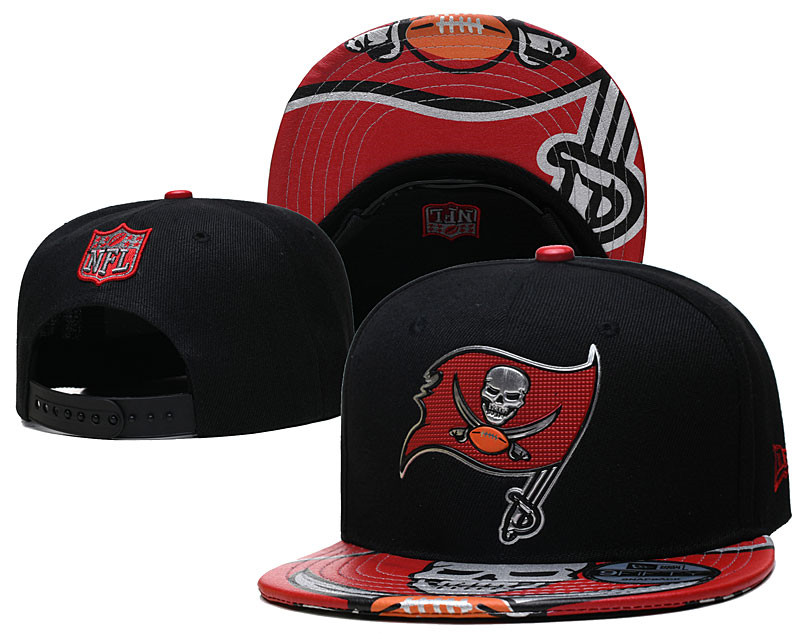 Buccaneers Black Snapback Hat--YD