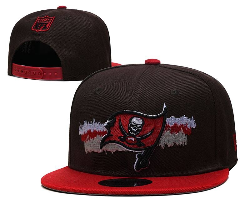 Buccaneers Snapback Hat  --YD