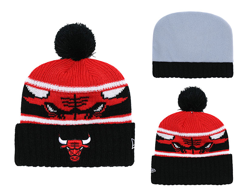 Bulls Fresh Logo Black Pom Knit Hat YD