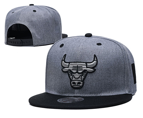 Bulls Snapback TX