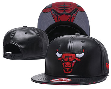 Bulls Team Logo Black Adjustable Hat GS