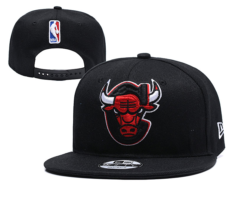Bulls Team Logo Black Adjustable Hat YD