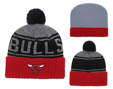 Bulls Team Logo Cuffed Knit Hat With Pom YD