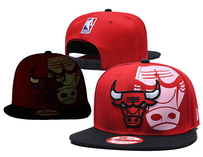 Bulls Team Logo Red Adjustable Hat GS