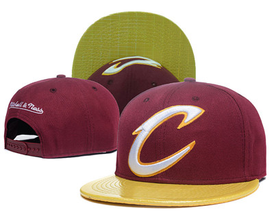 Cavaliers Team Logo Burgundy Mitchell & Ness Adjustable Hat GS