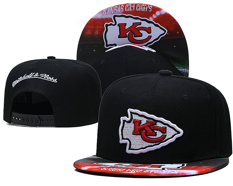 Chiefs Team Logo Black Mitchell & Ness Adjustable Hat LH