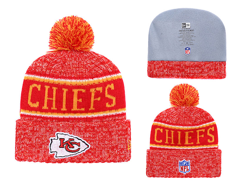 Chiefs Team Logo Red Pom Knit Hat YD