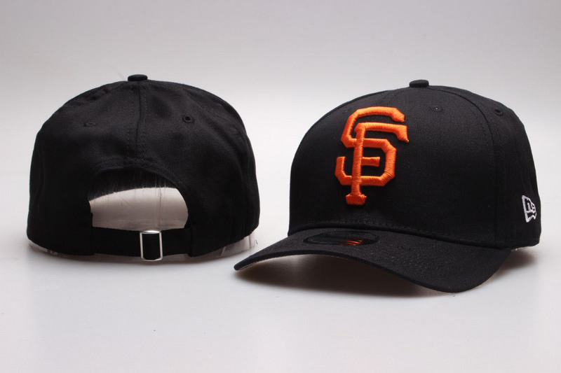 Giants Team Logo All Black Adjustable Hat YP