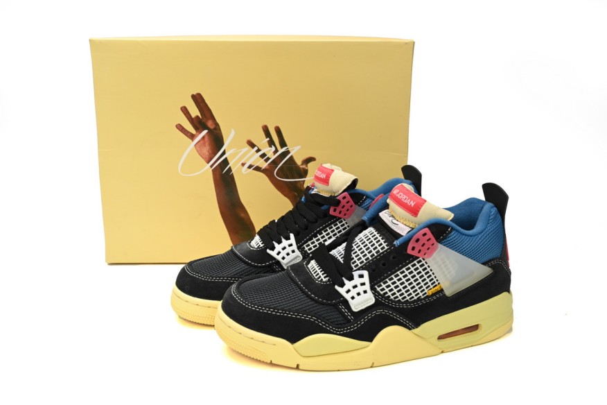 Jordan 4 UNION Off Noir DC9533-001