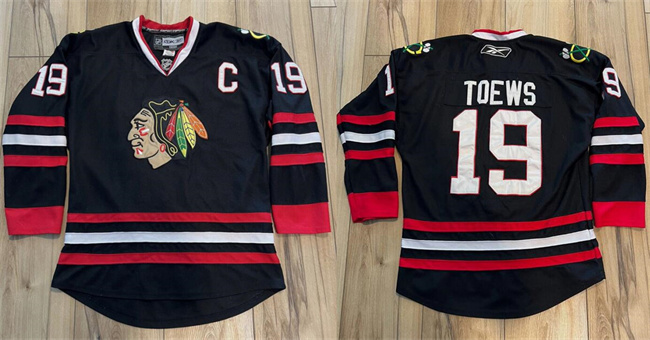 Men's Chicago Blackhawks #19 Jonathan Toews Black Stitched Hockey Jersey Men's Chicago Blackhawks #19 Jonathan Toews Black Stitched Hockey Jersey