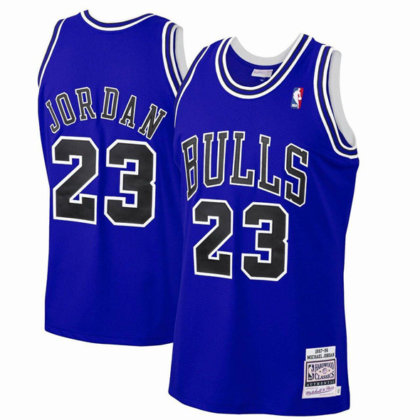 Men's Chicago Bulls #23 Michael Jordan Royal Stitched Basketball Jersey Men's Chicago Bulls #23 Michael Jordan Royal Stitched Basketball Jersey