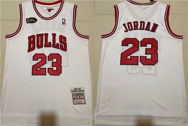 Men's Chicago Bulls #23 Michael Jordan White 1997-98 Throwback Stitched Jersey Men's Chicago Bulls #23 Michael Jordan White 1997-98 Throwback Stitched Jersey