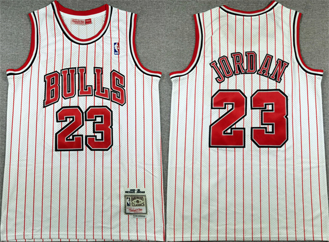 Men's Chicago Bulls #23 Michael Jordan White Stitched Basketball Jersey Men's Chicago Bulls #23 Michael Jordan White Stitched Basketball Jersey
