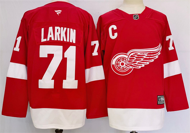 Men's Detroit Red Wings #71 Dylan Larkin Red 2024-25 Stitched Jersey Men's Detroit Red Wings #71 Dylan Larkin Red 2024-25 Stitched Jersey