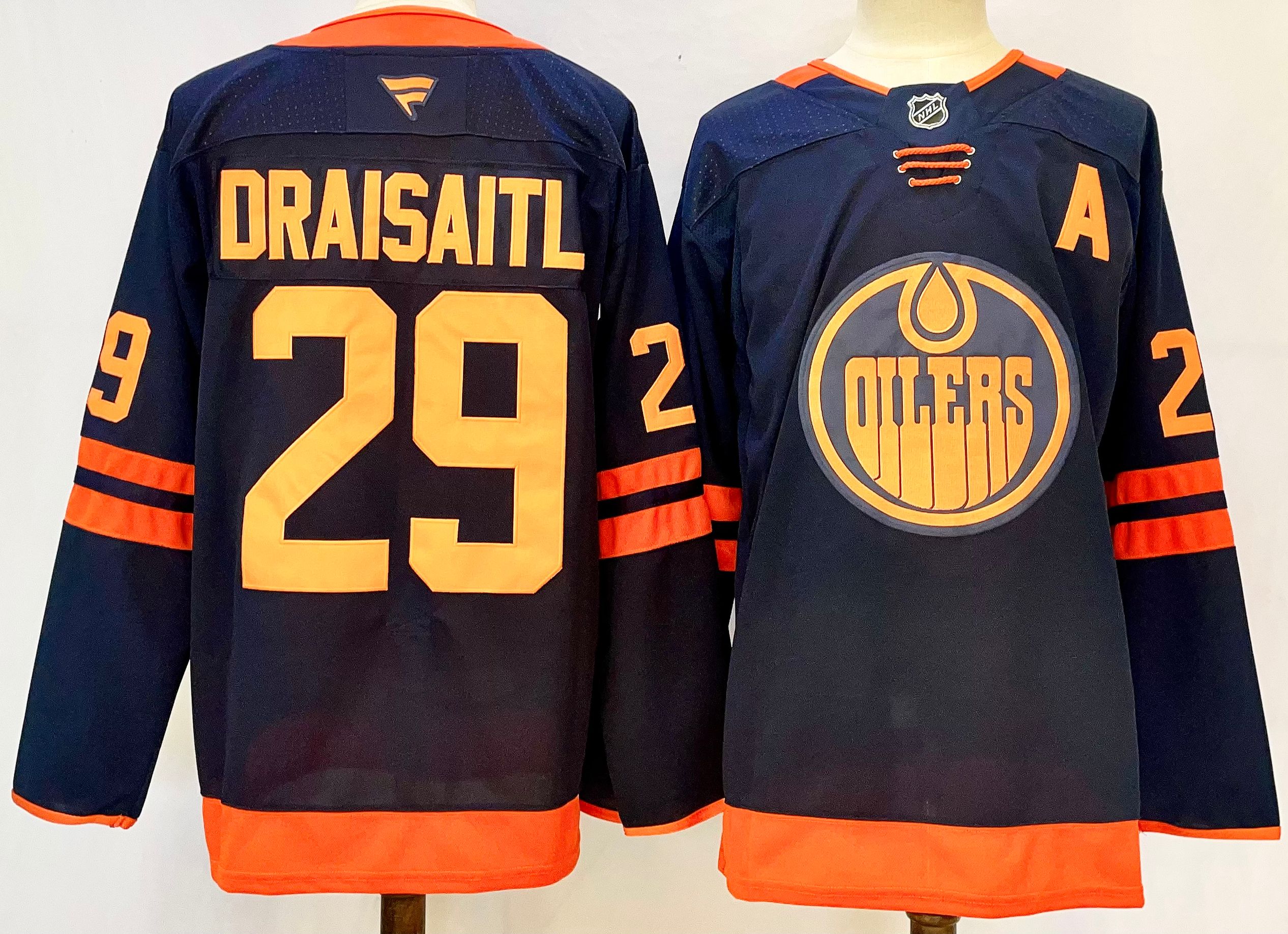 Men's Edmonton Oilers #29 Leon Draisaitl Navy 2024-25 A Patch Stitched Jersey Men's Edmonton Oilers #29 Leon Draisaitl Navy 2024-25 A Patch Stitched Jersey