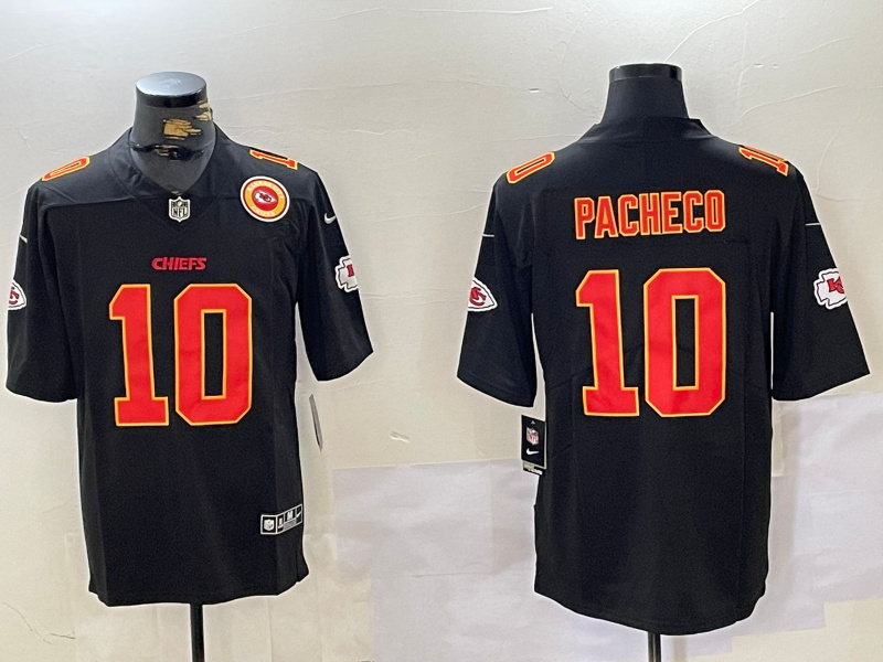 Men's Kansas City Chiefs #10 Isiah Pacheco Black F.U.S.E Vapor Untouchable Limited Stitched Football Jersey1