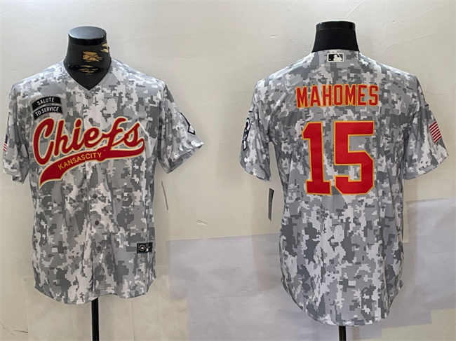Men's Kansas City Chiefs #15 Patrick Mahomes 2024 Arctic Camo Salute To Service Stitched Baseball Jersey Men's Kansas City Chiefs #15 Patrick Mahomes 2024 Arctic Camo Salute To Service Stitched Baseball Jersey