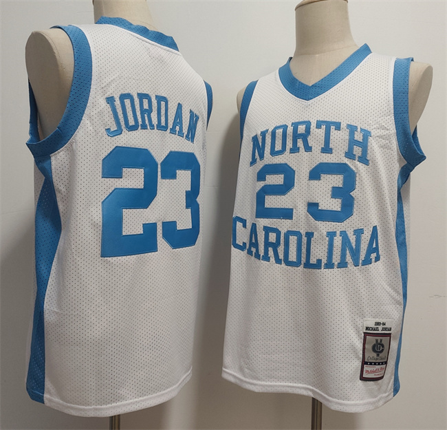 Men's North Carolina Tar Heels #23 Michael Jordan White Throwback Stitched Jersey Men's North Carolina Tar Heels #23 Michael Jordan White Throwback Stitched Jersey