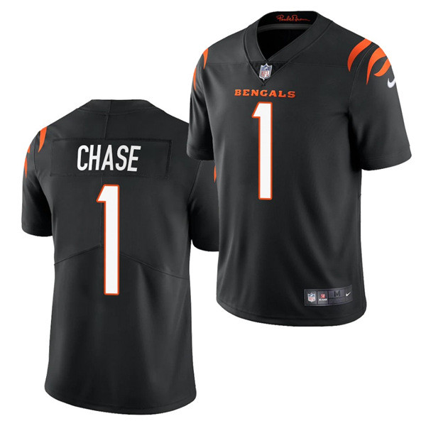 Men Cincinnati Bengals #1 Ja'Marr Chase Black Vapor Untouchable Limited Stitched Jersey Men Cincinnati Bengals #1 Ja'Marr Chase Black Vapor Untouchable Limited Stitched Jersey