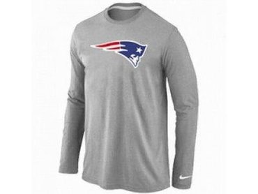 NEW New England Patriots Logo Long Sleeve T-Shirt Grey NEW New England Patriots Logo Long Sleeve T-Shirt Grey