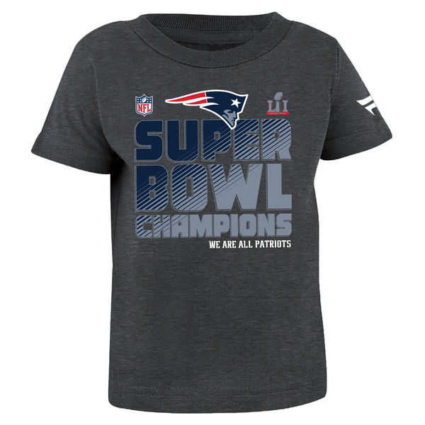 New England Patriots Pro Line By Fanatics Branded Charcoal Super Bowl LI Champions Trophy Collection Locker Room T-Shirt New England Patriots Pro Line By Fanatics Branded Charcoal Super Bowl LI Champions Trophy Collection Locker Room T-Shirt