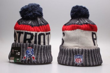Patriots Retro Logo Knit Hat YP