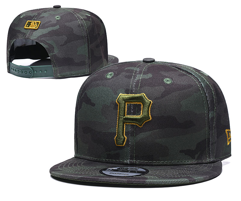 Pirates Team Logo Camo Adjustable Hat TX