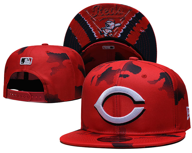 Reds Snapback Black Hat --YD