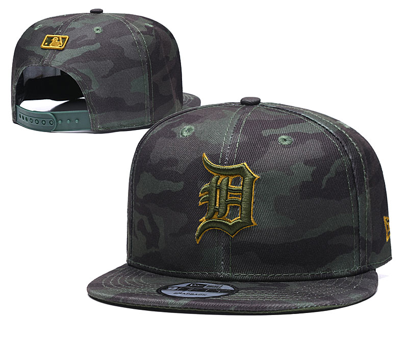 Tigers Team Logo Camo Adjustable Hat TX