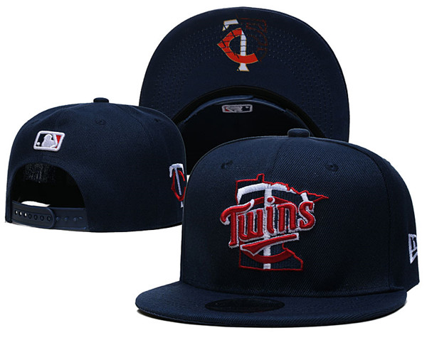 Twins Snapback Hat -YD