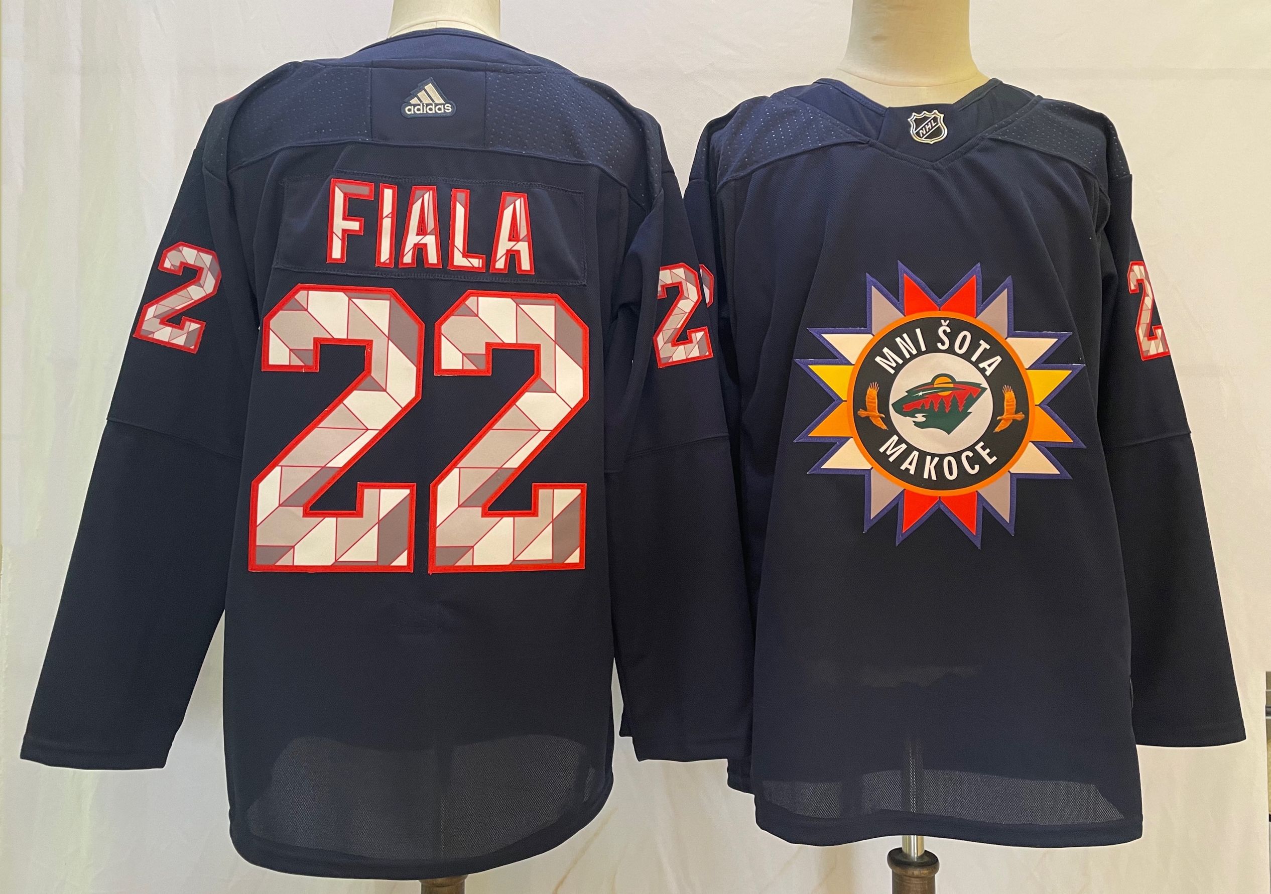 Wild 22 Kevin Fiala Navy 2022 Adidas Jersey Wild 22 Kevin Fiala Navy 2022 Adidas Jersey