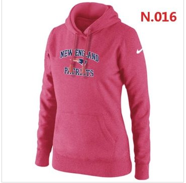Women's New England Patriots Heart & Soul Pullover Hoodie Pink