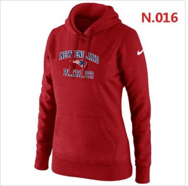 Women's New England Patriots Heart & Soul Pullover Hoodie Red