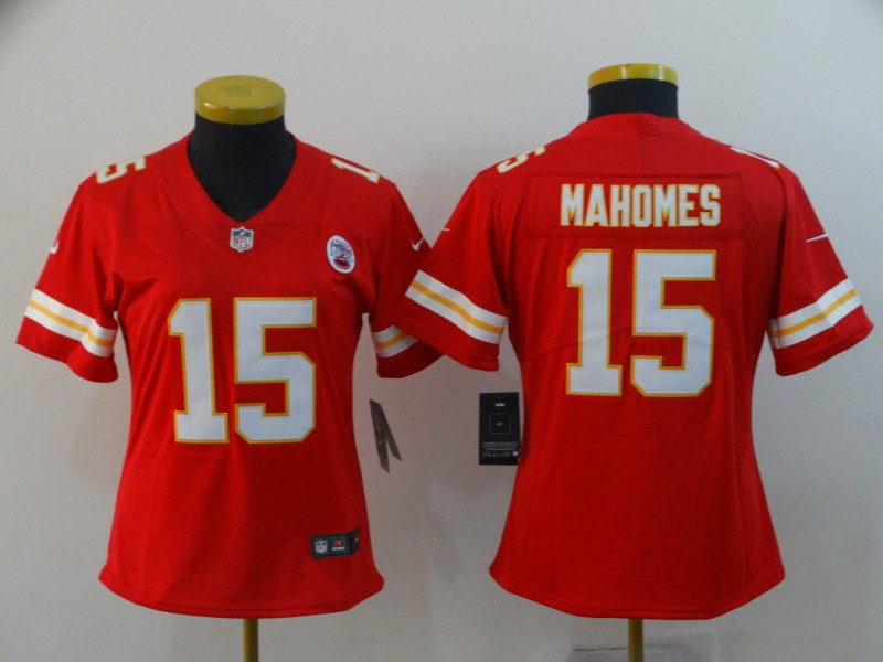 Women Nike Chiefs 15 Patrick Mahomes Red Women Vapor Untouchable Limited Jersey