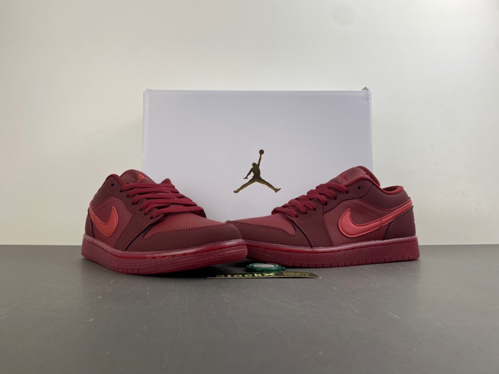 Air Jordan 1 Low “Valentine