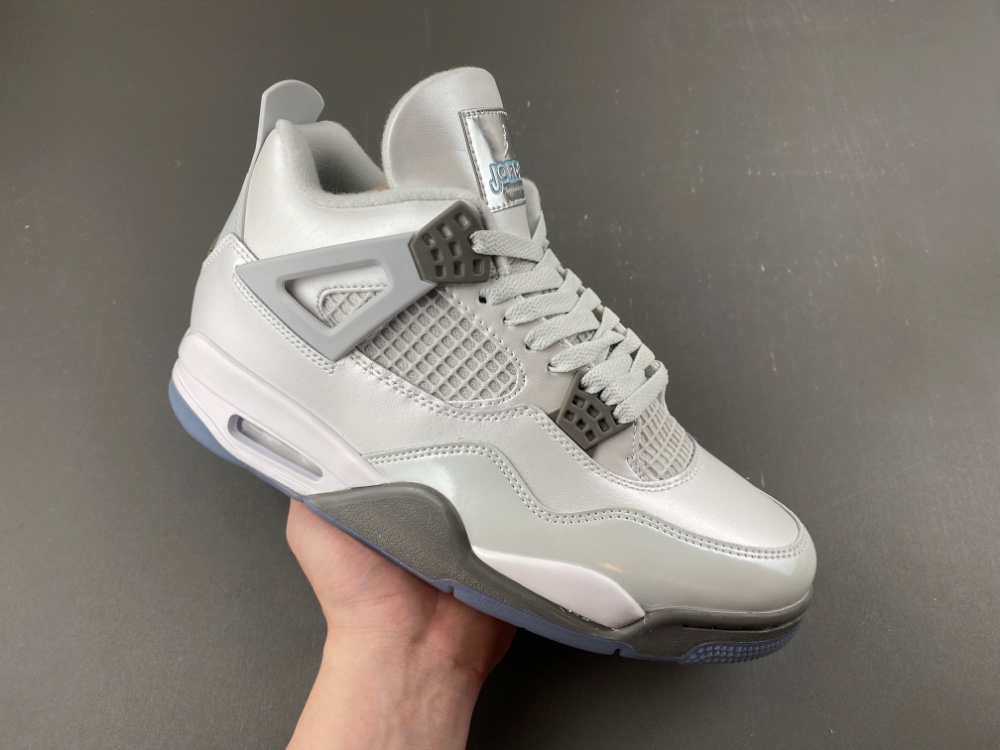 Air Jordan 4 GS Photon Dust Blue Chill HV4401-014