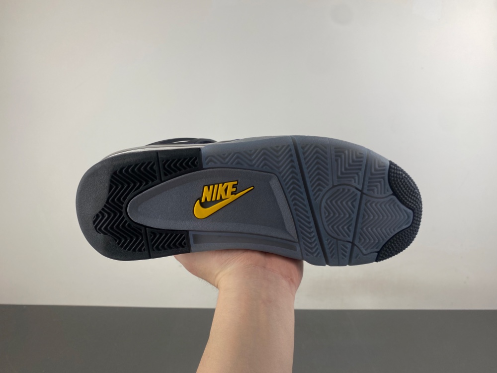 Air Jordan 4 Retro “Imperial Purple” FV5029-500