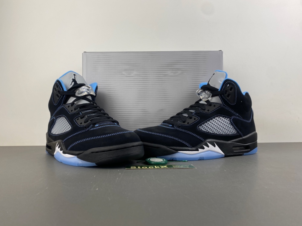 Air Jordan 5 Retro