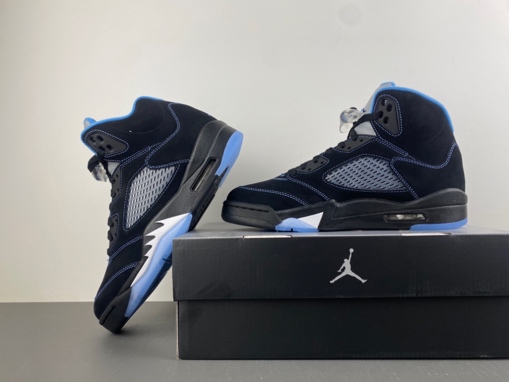 Air Jordan 5 Retro