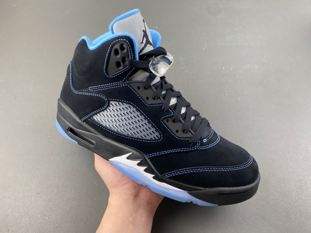 Air Jordan 5 Retro