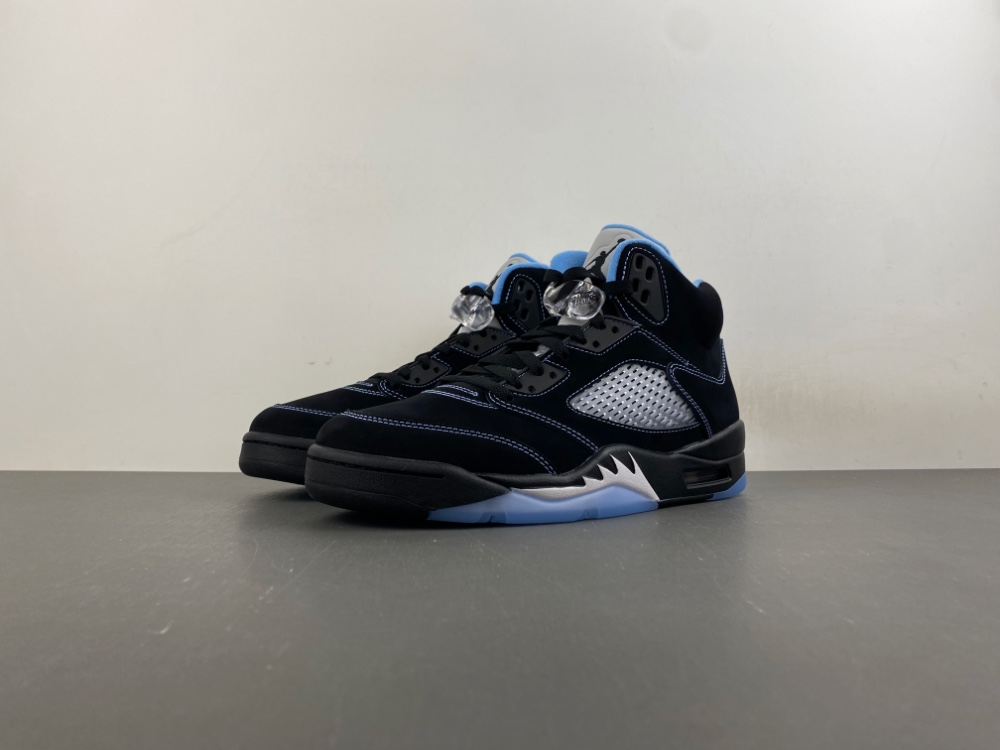 Air Jordan 5 Retro 2026