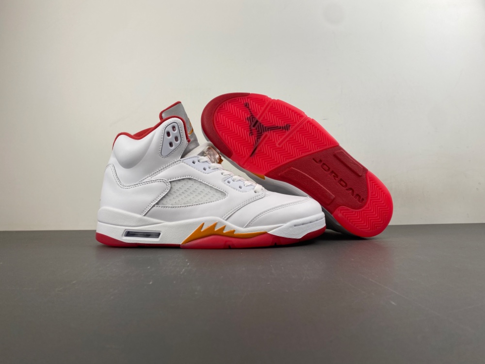Air Jordan 5 Retro OG