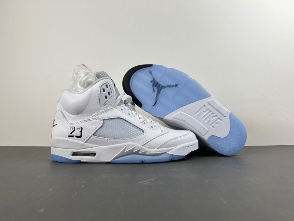 Air Jordan 5 Retro White Metallic (2026) Men