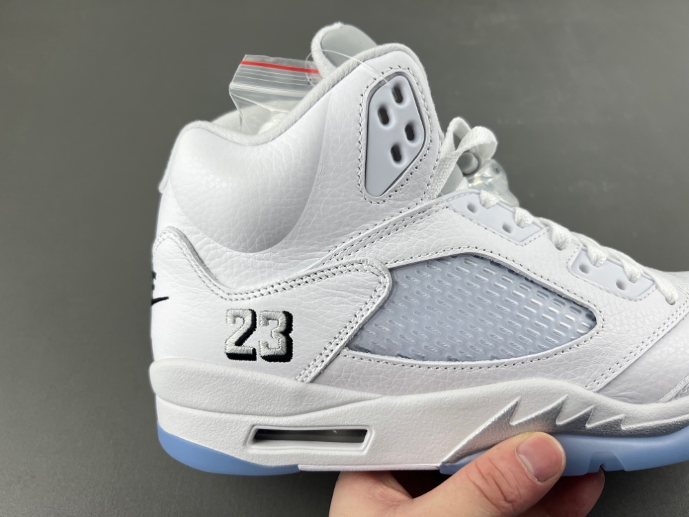 Air Jordan 5 Retro White Metallic (2026) Men