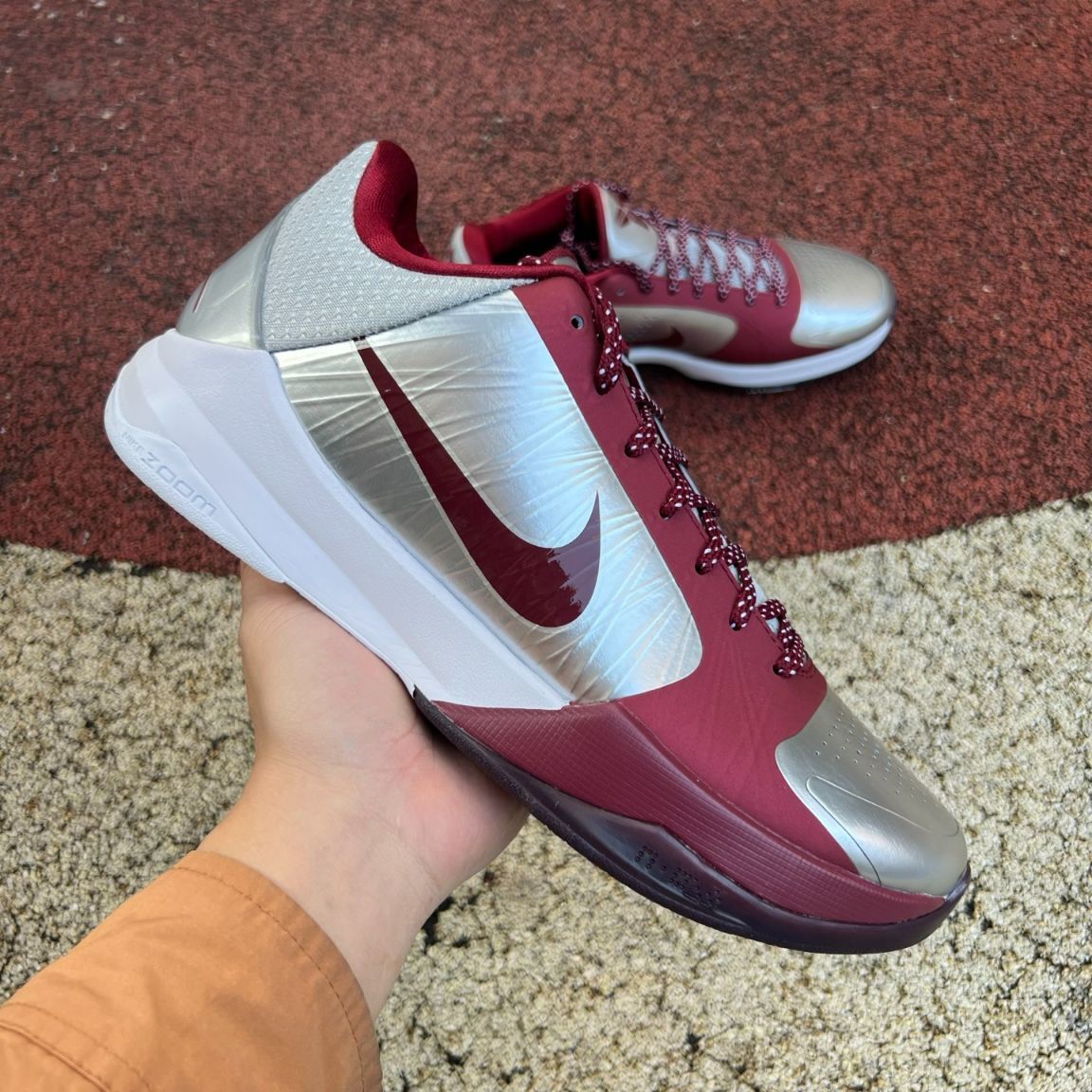 Kobe 5 Protro Lower Merion Aces Away IM0557-001