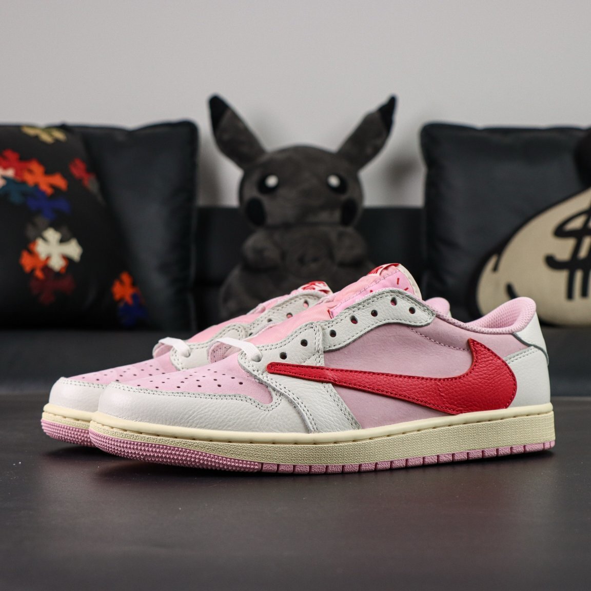 Travis Scott x Air Jordan AJ1 Low OG SP IQ7604-101