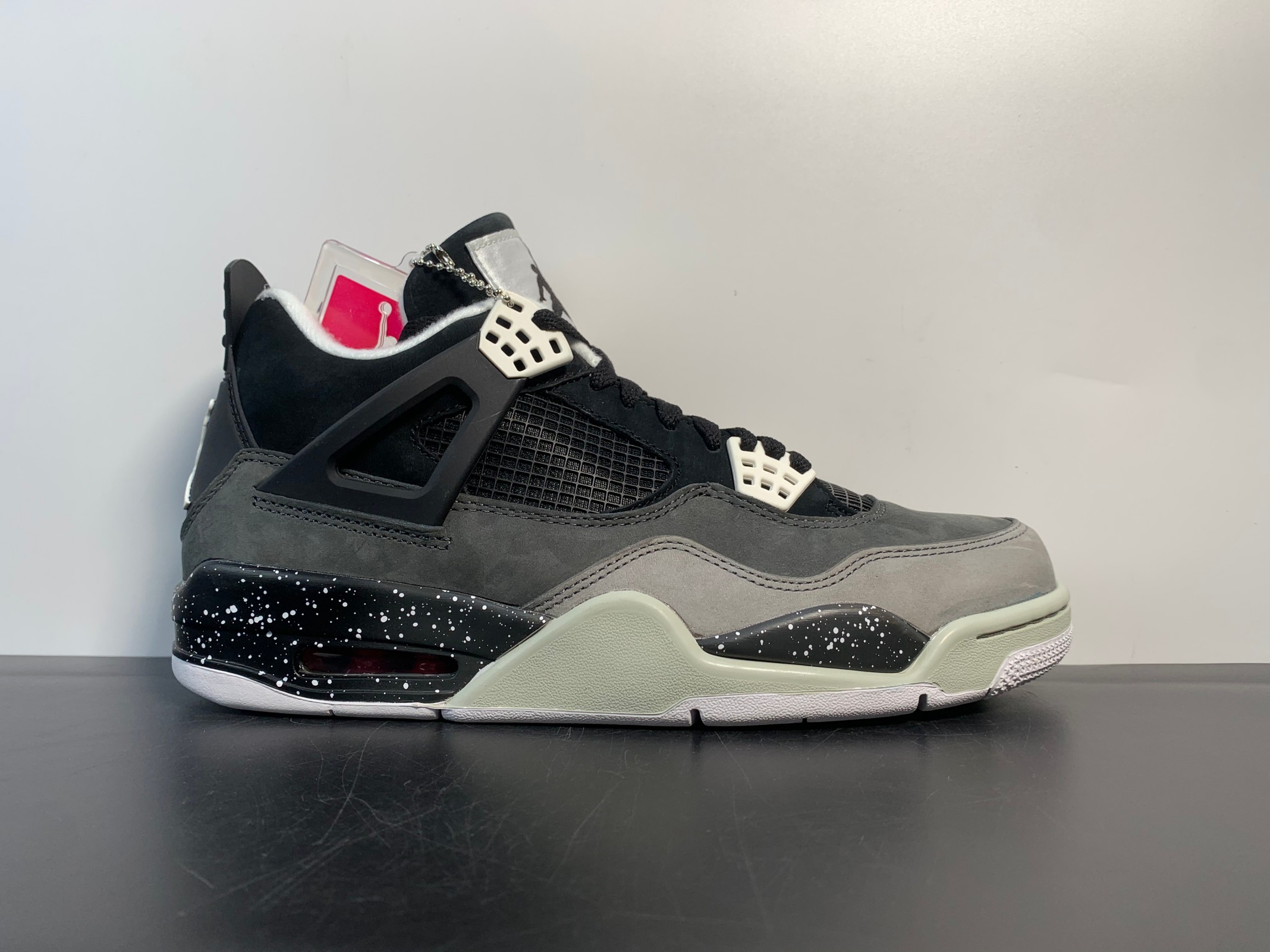 Jordan 4 Retro Fear Pack 626969-03